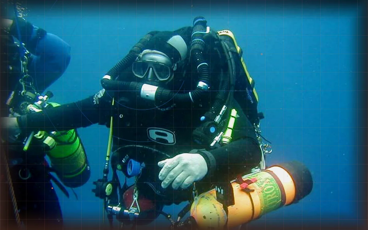 Visual evidence plate for Deepest open-circuit scuba dive